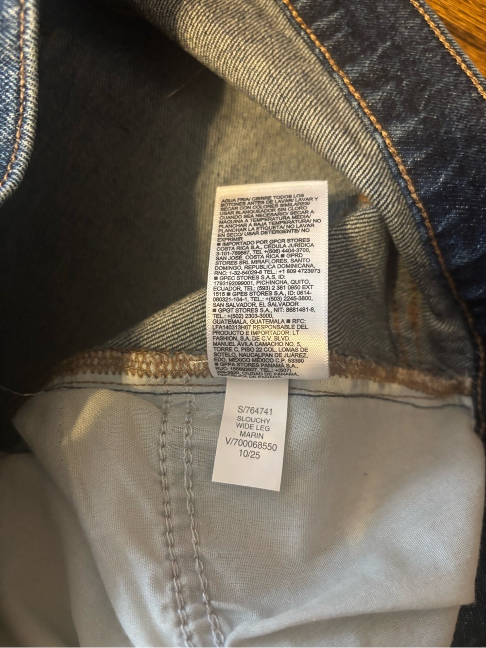 Old Navy Mid Rise The Slouchy Baggy Wide Leg Dark Wish Regular Jeans - Picture 5 of 6